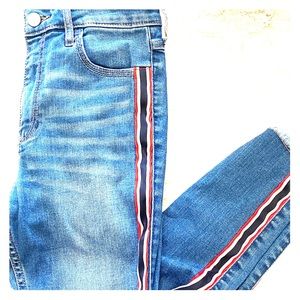 Holister High Rise Crop Super Skinny Jeans